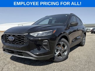 New 2025 Ford Escape ST-Line w/ Cold Weather Package image 1