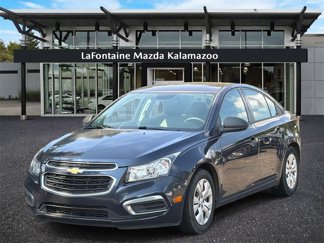 Used 2015 Chevrolet Cruze LS image 1
