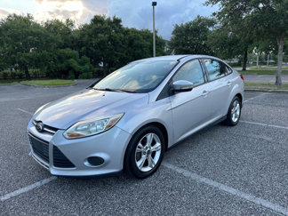 Used 2013 Ford Focus SE image 1
