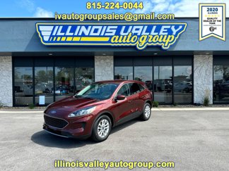 Used 2021 Ford Escape SE w/ Cold Weather Package image 1