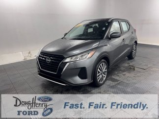 Used 2024 Nissan Kicks SV image 1