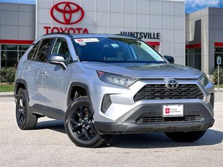 Certified 2021 Toyota RAV4 LE image 1