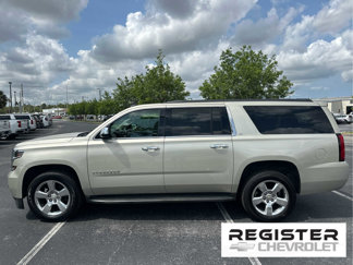 Used 2015 Chevrolet Suburban LT image 1
