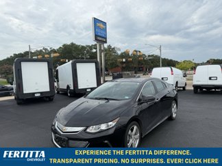 Used 2017 Chevrolet Volt LT image 1