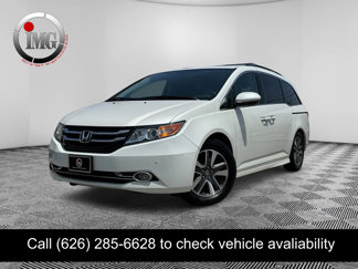Used 2014 Honda Odyssey Touring image 1