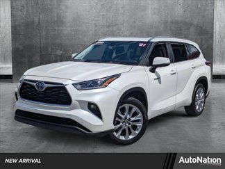 Used 2021 Toyota Highlander Limited image 1
