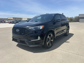 Used 2021 Ford Edge ST image 1