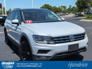 Used 2019 Volkswagen Tiguan SEL image 1
