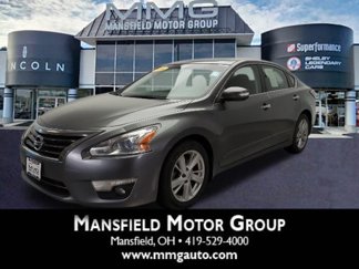 Used 2014 Nissan Altima 2.5 SV w/ Convenience Package image 1