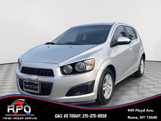 Used 2015 Chevrolet Sonic LT image 1