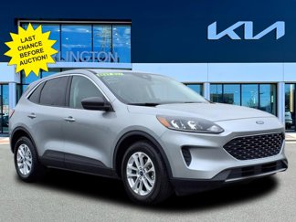 Used 2022 Ford Escape SE image 1