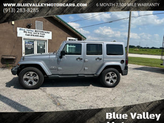 Used 2017 Jeep Wrangler Unlimited Sahara image 1