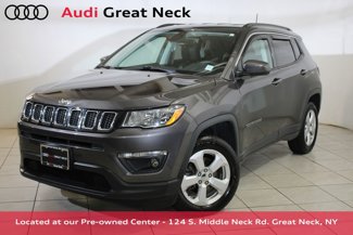 Used 2019 Jeep Compass Latitude w/ Cold Weather Group image 1