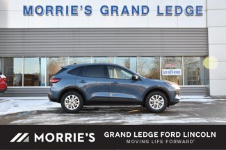 Used 2025 Ford Escape Active w/ Cold Weather Package image 1