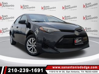 Used 2019 Toyota Corolla LE image 1