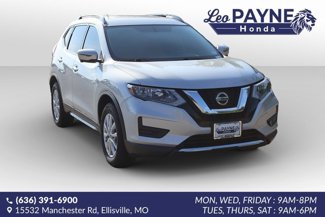 Used 2018 Nissan Rogue SV w/ Premium Package image 1