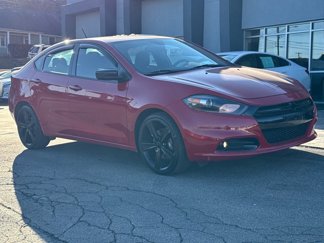 Used 2016 Dodge Dart SXT image 1