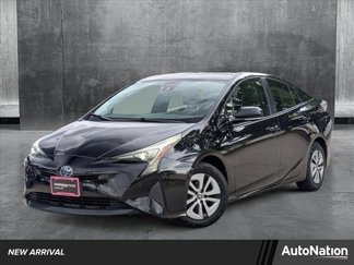Used 2018 Toyota Prius Three image 1