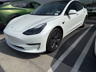 Used 2023 Tesla Model 3 Standard Range image 1