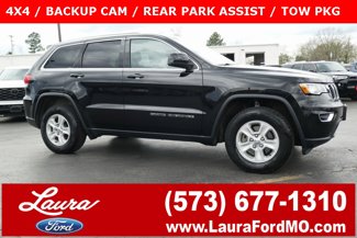 Used 2017 Jeep Grand Cherokee Laredo image 1