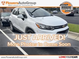 Used 2020 Chevrolet Trax LS image 1