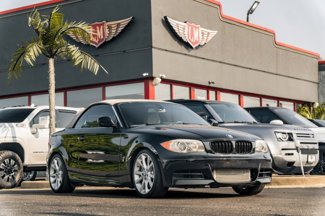 Used 2013 BMW 135i Convertible w/ Premium Pkg image 1