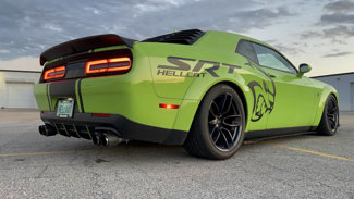 Used 2019 Dodge Challenger SRT Hellcat image 1
