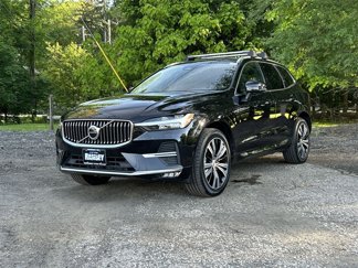 Certified 2022 Volvo XC60 B5 Inscription w/ Climate Package image 1