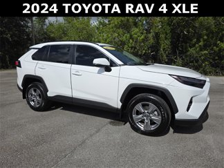 Used 2024 Toyota RAV4 XLE image 1