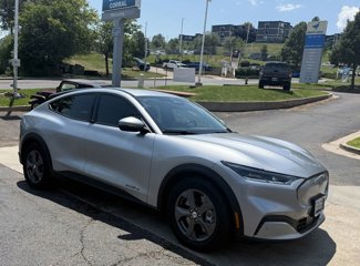 Certified 2021 Ford Mustang Mach-E Select image 1