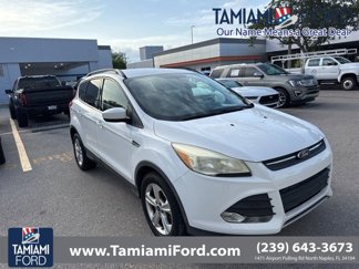 Used 2015 Ford Escape SE w/ Equipment Group 201A image 1
