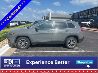 Used 2021 Jeep Cherokee Latitude Plus image 1