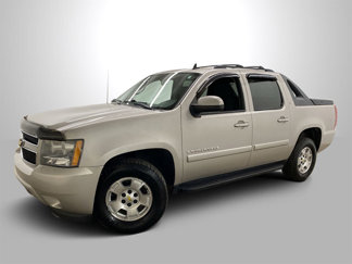 Used 2009 Chevrolet Avalanche LS image 1