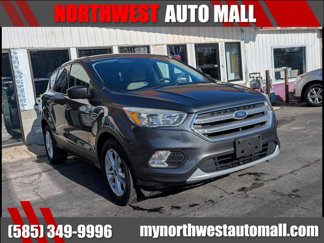 Used 2017 Ford Escape SE image 1