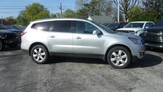 Used 2017 Chevrolet Traverse LT w/ Style and Technology Package image 1