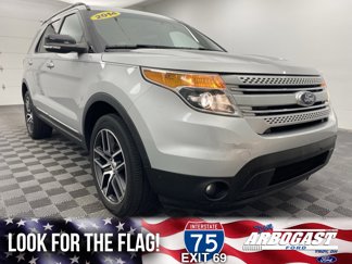 Used 2014 Ford Explorer XLT w/ Equipment Group 202A image 1