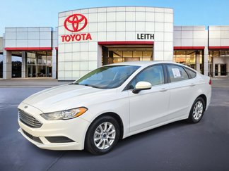 Used 2017 Ford Fusion S image 1