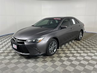 Used 2015 Toyota Camry XSE image 1