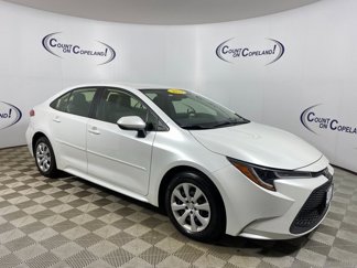 Used 2022 Toyota Corolla LE image 1