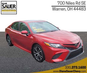 Used 2019 Toyota Camry L image 1