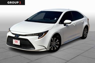 Used 2022 Toyota Corolla LE image 1