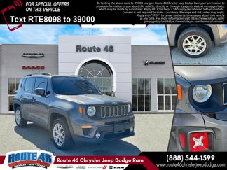 Used 2021 Jeep Renegade Latitude image 1