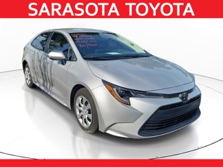 Used 2024 Toyota Corolla LE image 1