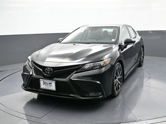 Certified 2021 Toyota Camry SE image 1