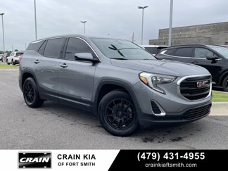 Used 2020 GMC Terrain SLE image 1