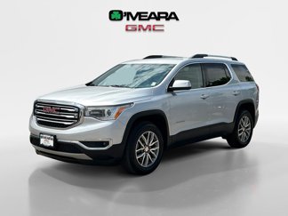 Used 2017 GMC Acadia SLE image 1
