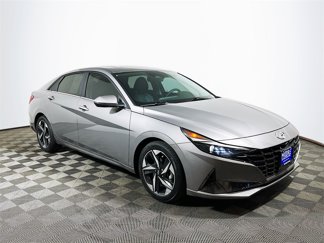 Used 2023 Hyundai Elantra Limited image 1