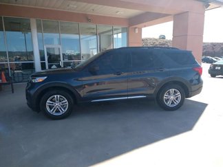 Certified 2024 Ford Explorer XLT image 1