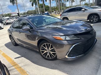 Used 2023 Toyota Camry XLE image 1