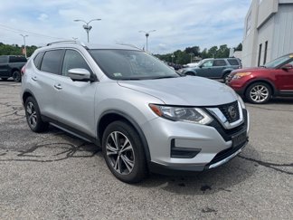 Used 2019 Nissan Rogue SV w/ Premium Package image 1